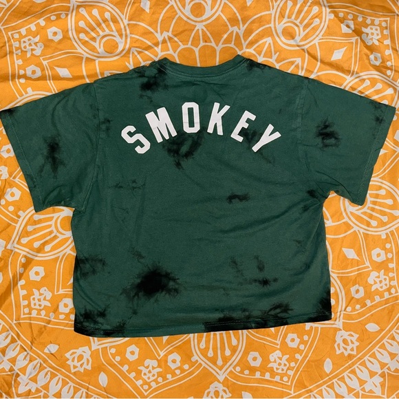 Bundle of crop tees - Picture 2 of 5